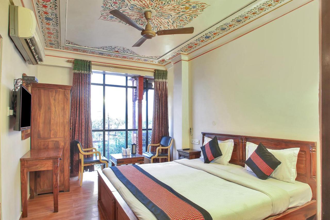 Oyo 2105 Hotel Royal Sheraton Jaipur Eksteriør bilde